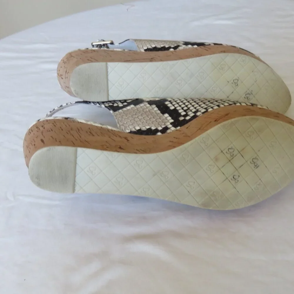 Donald J. Pliner this wedge
